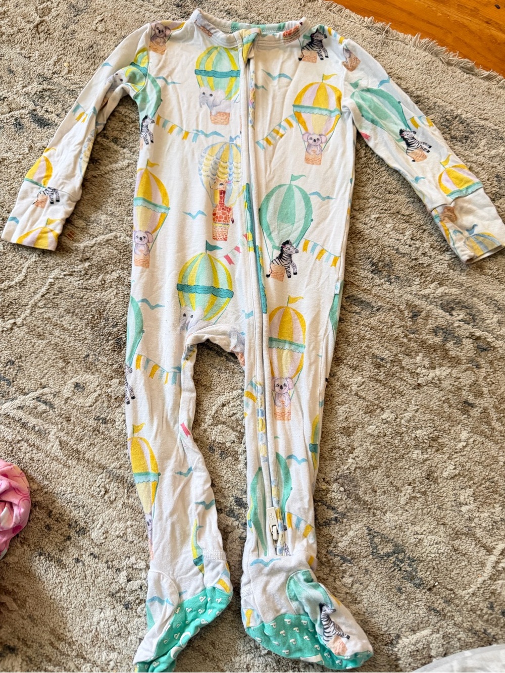 Posh Peanut Balloon Wonder Zip Footie Animal Print Baby 6-9M